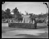 "W. K. Kellogg Arabian Horse Ranch" float in the Tournament of Roses Parade, Pasadena, 1929