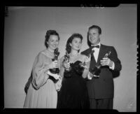 Agnes Moorehead, Jean Simmons, and Dick Powell, Academy Awards, Los Angeles, 1948