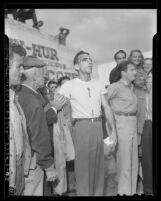 Chester Estep, nonstriker at Warner Bros. with blood streaming down his face, 1945