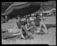 Mary Prince, Lorna Wade and Earl Halliburton at the Bel-Air Bay Club, 1936