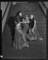 William F. Gettle in his shriner hat with two women, Los Angeles, 1934