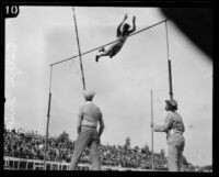 Pole vaulter Ralph Smith, [Lincoln, Nebraska?, 1927?]