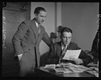 Dr. Benjamin Blank and Sergeant Howard L. Barlow during the trial of William Edward Hickman, Los Angeles, 1928