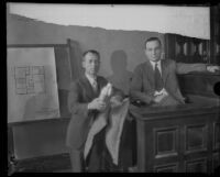 S. S. Hahn with client, accused murderer Leo P. Kelley, in the courtroom, Los Angeles, 1928