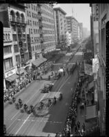 Parade for Madame Chiang Kai-shek in downtown Los Angeles (Calif.)