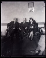 Asa Keyes during a break in his trial with his wife Lillian Keyes and Charles Ostrum, Los Angeles, 1929