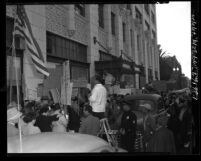 Small Property Owners League picketing rent control office in Los Angeles, Calif., 1950