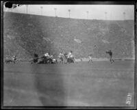 Football game between the USC Trojans and Stanford Indians at the Coliseum, Los Angeles, 1934