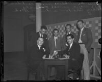 Alexander Alekhine, Isaac Kashdan, J. J. Araiza, Samuel Reshevsky, Harry Borochow, and Arthur W. Dake gather for World Chess Congress, Pasadena, 1932