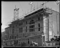Rebuilding old police station, Los Angeles, [1920-1939]