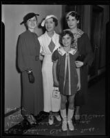 Coline Clarke, Beth Cross, Mae Elizabeth Scrivens, and Cecil Cross go to court against Buster Keaton, Los Angeles, 1935