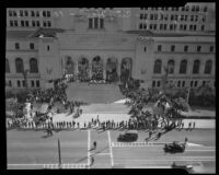 Elevated view of Navy Day commemoration at City Hall steps, Los Angeles, 1935