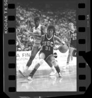 Basketball player Cheryl Miller in Final Four game against Tennessee, 1986