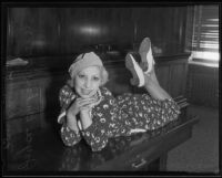 Joyce Baker, fan dancer, Los Angeles, 1935