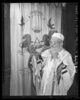 Michel Levitt sounds Shofar, signaling Rosh Hashana in Los Angeles, Calif., 1946