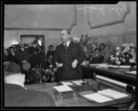 Los Angeles Supervisor Roger W. Jessup addressing a crowd, Los Angeles, 1932-1939