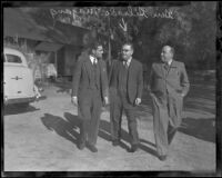 Gov. Gildardo Magana and Col. Carlos Reyes Aviles at picnic, Los Angeles, 1936