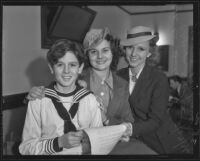 Ra Hould, Jeanne Perkins, and Olympe Bradna sign contracts with Paramount Pictures, Los Angeles, 1936