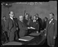 Kenneth G. Ormiston and others at his arraignment, Los Angeles Superior Court, 1926