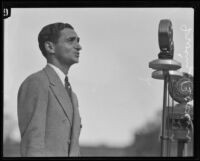 Irving Berlin sings at Los Angeles City Hall dedication, Los Angeles, 1928