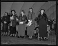 Gladys Swarthout, Aurelia Reinhardt, Grace Ashley, Eleanor Roosevelt, and Kate Page Crutcher at the Hollywood Bowl, Los Angeles, 1935