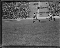 Football Game between the UC Berkeley Golden Bears and USC Trojans at the Coliseum, Los Angeles, 1934