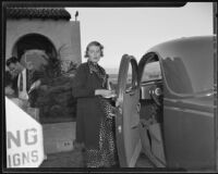 Beatrice Adee and Don Phillips about to leave LAX, Los Angeles, 1935