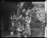 Flower mart on street corner, Los Angeles, 1938