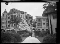 Earthquake-damaged Arlington Hotel, Santa Barbara, 1925