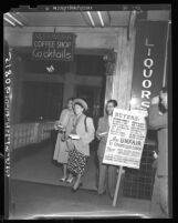 Garment union members handing out leaflets at the Alexandria during California Apparel Creators' Market Week, 1948