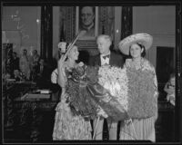 Councilman Robert Burns greets citizens Lucy Vasquez and Clara Bermudez, Los Angeles, 1935