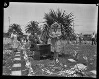 Memorial Day ceremonies at a cemetery, Inglewood, 1929