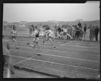 Race with runners from the University of California and the Los Angeles Athletic Club at UCLA, Los Angeles, 1932