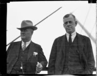 Bell County, Texas, Sheriff John Bigham and embezzling suspect Arthur B. Crouch, Los Angeles, 1929