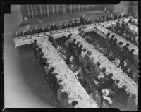 Los Angeles Times women employees at Annual Christmas breakfast, Los Angeles, 1939