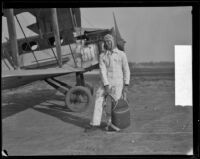 Parachutist John Tranum prepares for a jump, Los Angeles, 1928