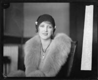 Kathryn Carver divorces her abusive husband, Los Angeles, 1927
