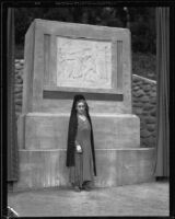 Senora Louisa Arenas de Stanchfield presiding over the dedication of Pioneers Monument in Ganesha Park, Pomona, 1934