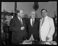 Harold Nathan joins Sheriff Gene Biscailuz and Joseph P. Dunn, Los Angeles, 1935