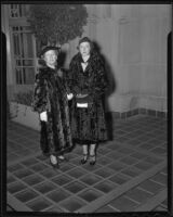 Lena and Eileen Jeffers attending Times Fashion Show, Los Angeles, 1936