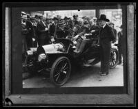 Harry Chandler with others in 1907 Model G Franklin automobile