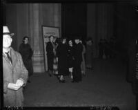 People gather outside Shrine Auditorium for a performance of Tristan and Isolde on opening night of the opera, Los Angeles, November 15, 1937