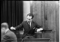 Accused murderer Paul A. Wright on the witness stand, Los Angeles, 1938