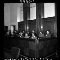 Alleged Smith Act violators in court, Los Angeles, Calif., 1951