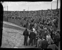 Crowd gathers to hear strike organizers speak during the Douglas Aircraft strike, Santa Monica, 1937