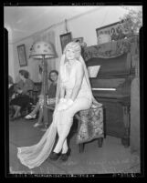 Women at Brandon Guest House for homeless women in Los Angeles, Calif., circa 1938