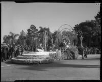 "Rose Queen" float with Barbara Nichols at the Tournament of Roses Parade, Pasadena, 1936