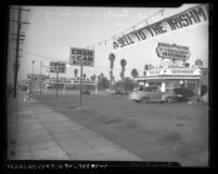 Smiling Irishman used car dealership in Los Angeles, Calif., circa 1946