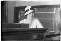 Woman testifying in a courtroom, Los Angeles, 1930-1939