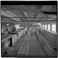 Employees working at the Universal Vitreous China Factory, Mentone, circa 1948